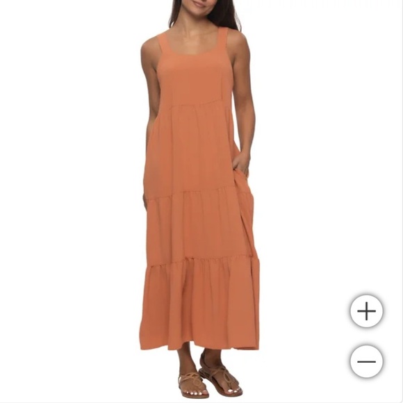 NWT Felina Women's Tiered Maxi Dress S M L - Picture 1 of 5